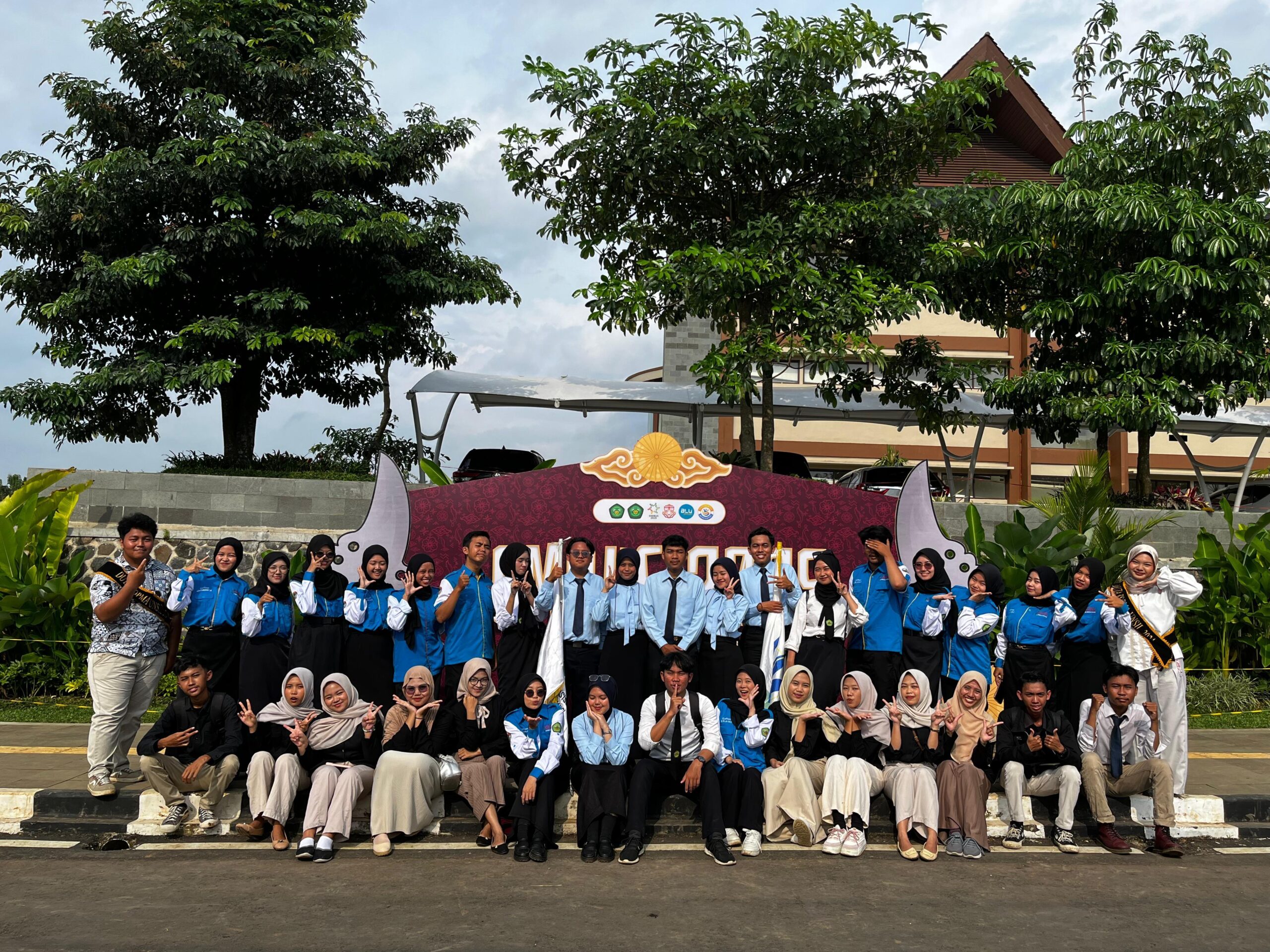 DEMO UKM Demo UKM KOPMA UNSIL dalam Rangkaian OMBUS Universitas Siliwangi
